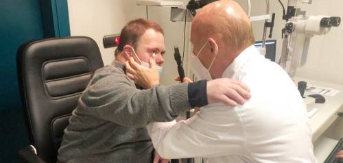 El Prof. Jorge Alió lidera un equipo para la detección precoz de problemas oculares en personas con Síndrome de Down