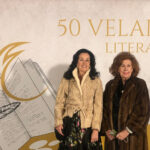 La presidenta de la Fundación Jorge Alió asiste a la celebración de la edición número 50 de las Veladas Literarias