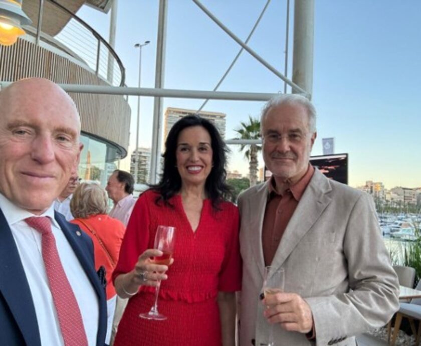 LA FUNDACION JORGE ALIO EN EL 65º ANIVERSARIO DEL EMBLEMATICO RESTAURANTE DARSENA