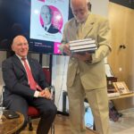 EL DOCTOR JORGE L. ALIO INVITADO A LA BIBLIOTECA DE LOS LIBROS FELICES